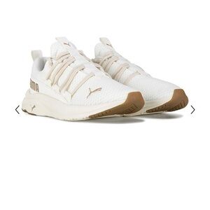 PUMA Brand Women’s All 4 One Slip On Shoes Size 9 Neutral Off White Color